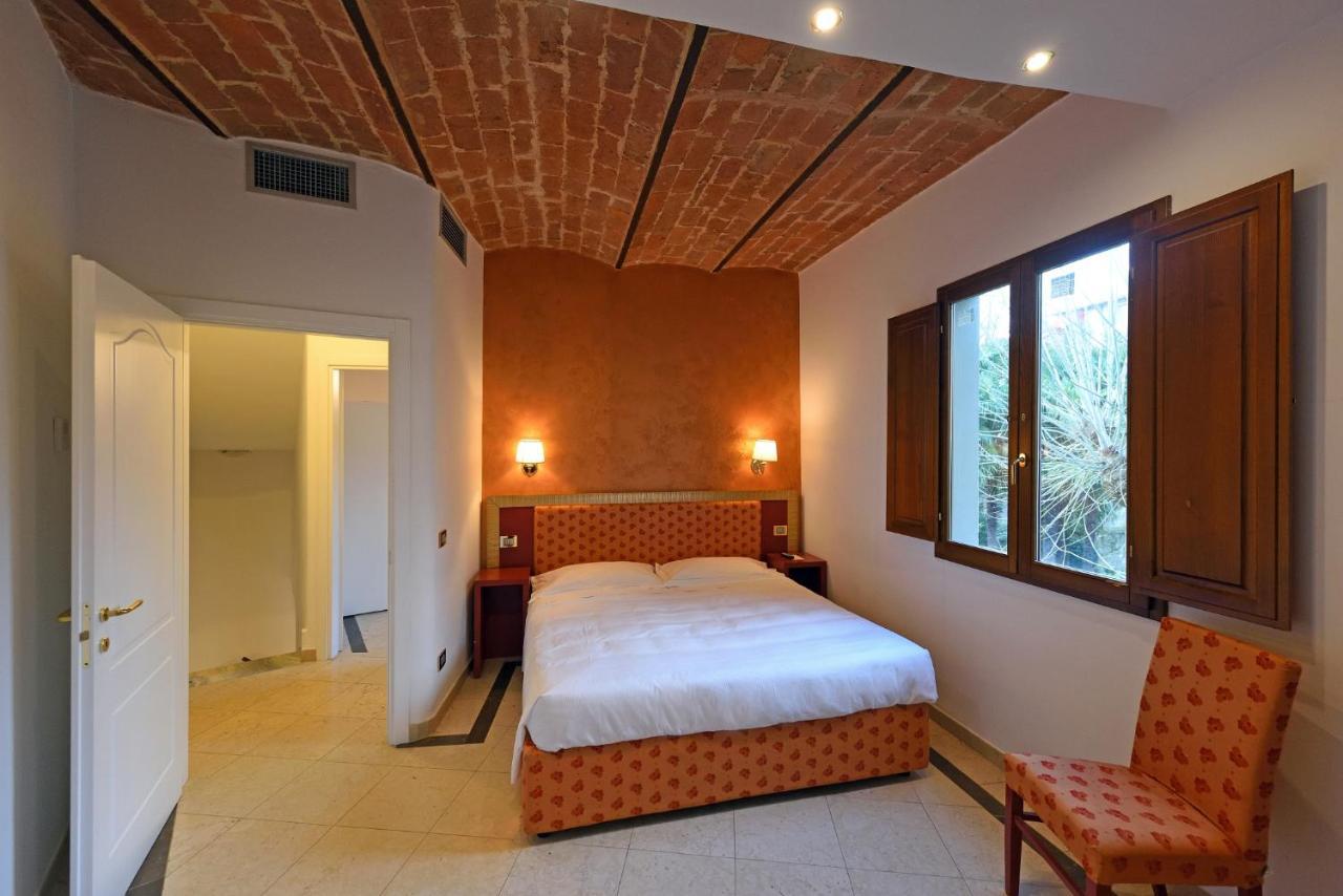 Relais La Corte Di Cloris Florence Luaran gambar