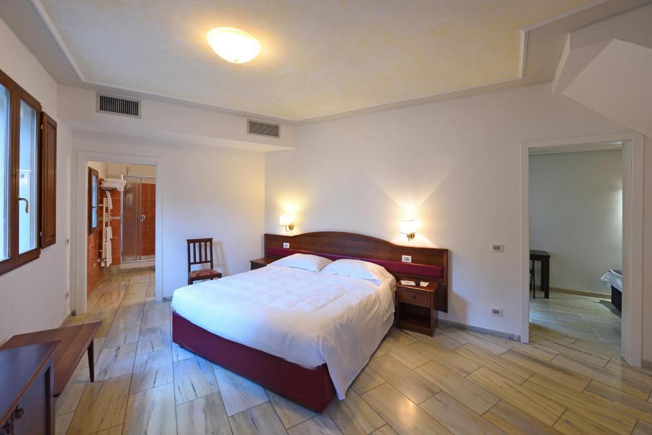 Relais La Corte Di Cloris Florence Luaran gambar