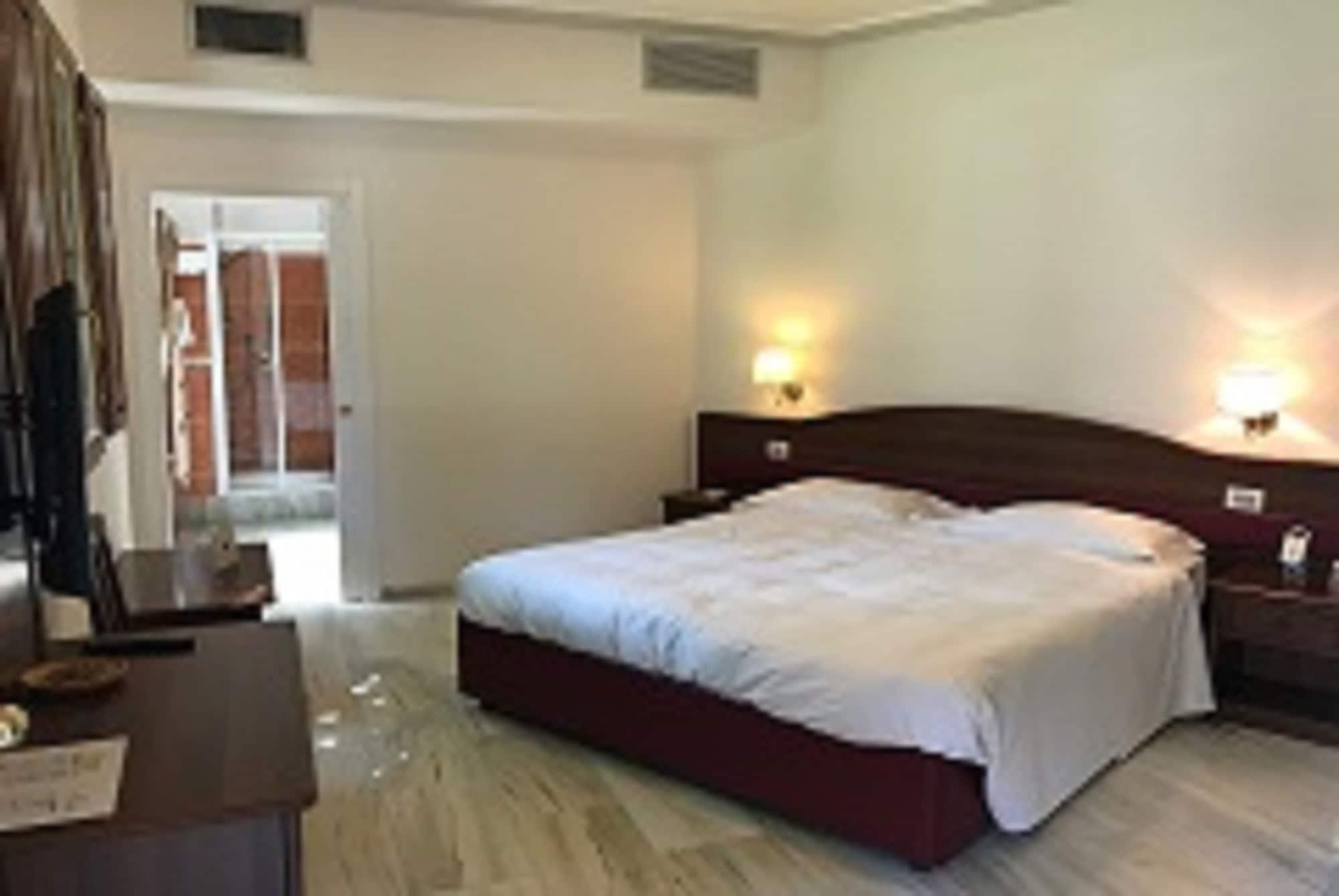 Relais La Corte Di Cloris Florence Luaran gambar
