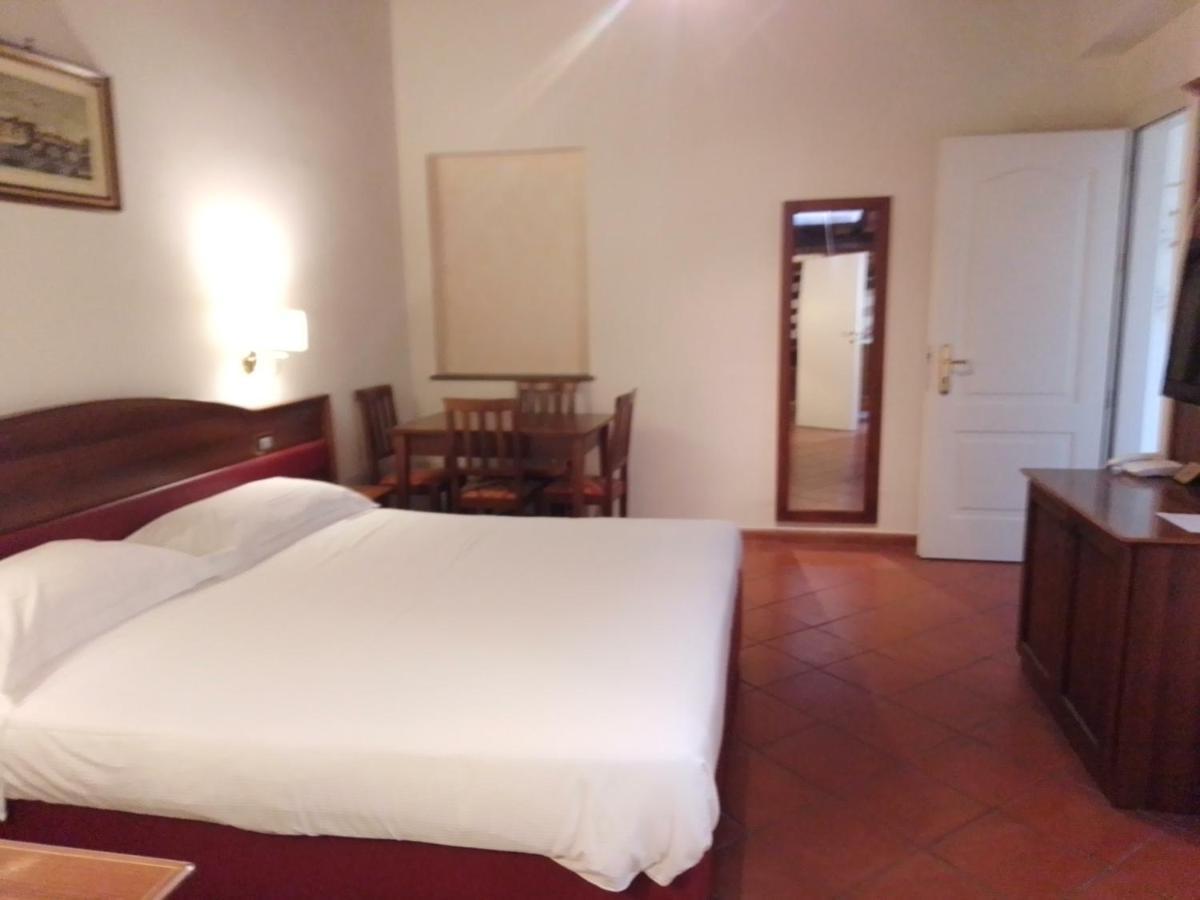 Relais La Corte Di Cloris Florence Luaran gambar